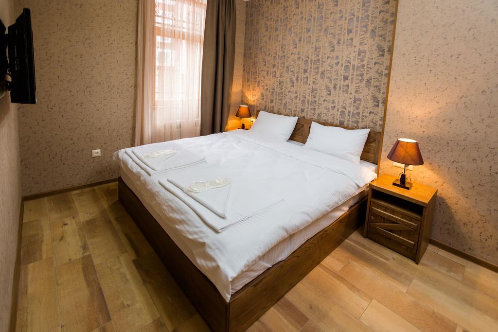 Metekhi'S Galavani Hotel تبليسي الغرفة الصورة